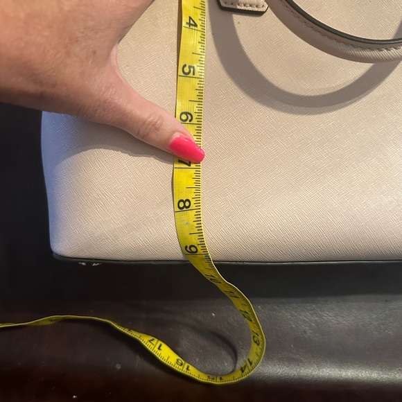 Michael Kors purse - Picture 2 of 16